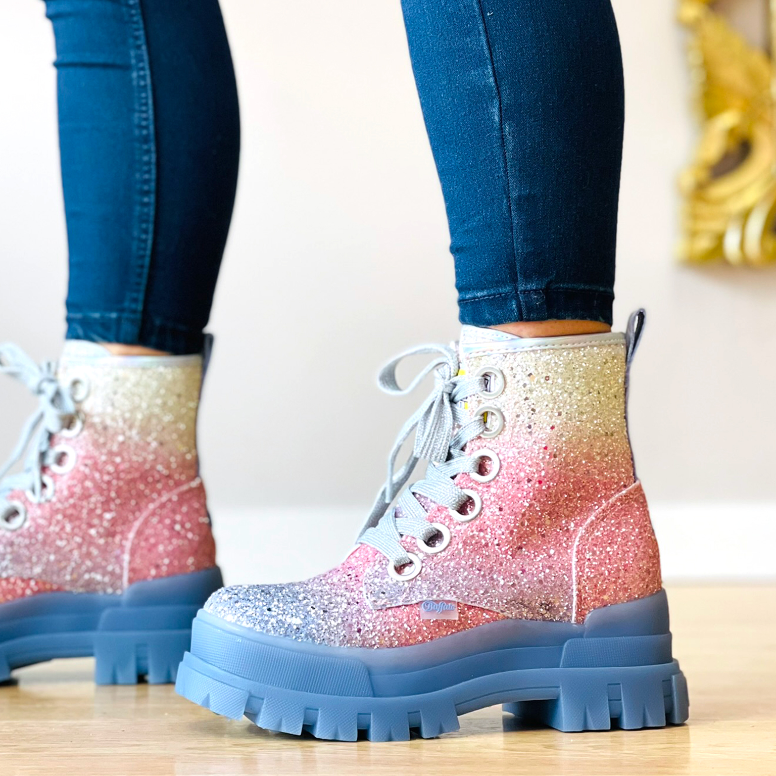 Bota Buffalo Aspha Laceup Hi