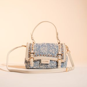 Mala La Carrie Romantic Jeans - Image 4